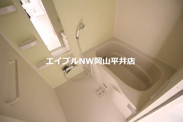 オフショアⅢの物件内観写真