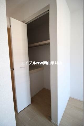 オフショアⅢの物件内観写真