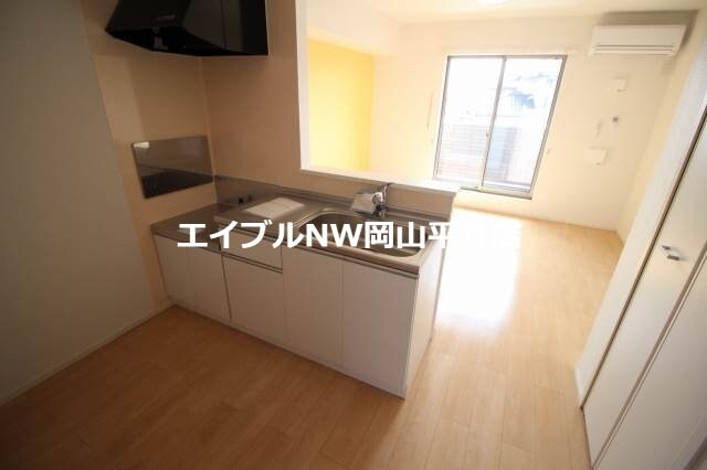 オフショアⅢの物件内観写真