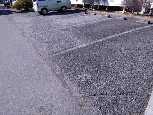 四街道駅 バス10分  技能センター入口下車：停歩3分 1階の物件外観写真