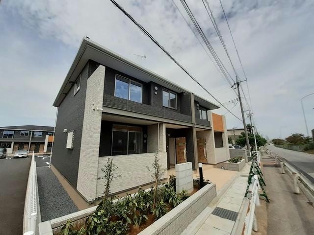 四街道駅 バス22分  鹿放ケ丘北下車：停歩5分 2階の物件外観写真