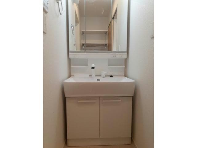 四街道駅 バス22分  鹿放ケ丘北下車：停歩5分 2階の物件内観写真