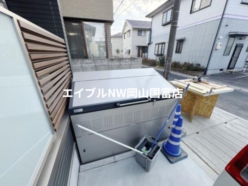 西川原駅 徒歩8分 1階の物件外観写真