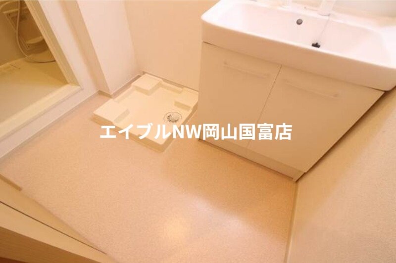 オフショアⅢの物件内観写真