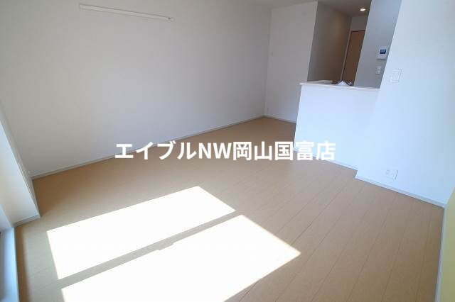 オフショアⅢの物件内観写真