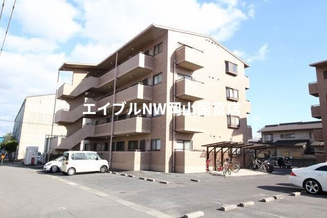 ハッピーハイツ操明　A棟の物件外観写真