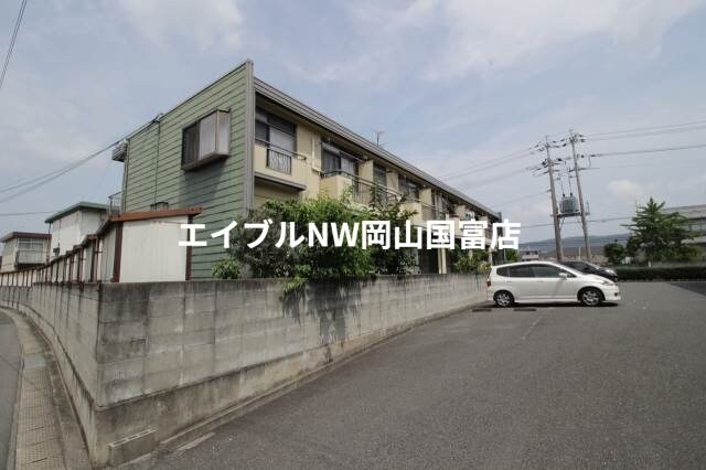 ヴィレッジ白菊の物件外観写真