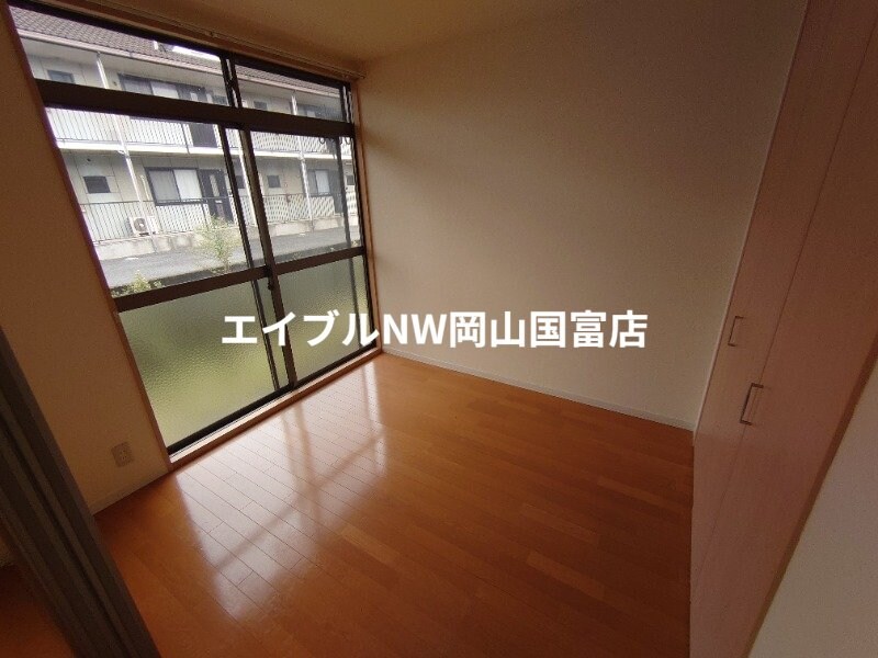 ヴィレッジ白菊の物件内観写真