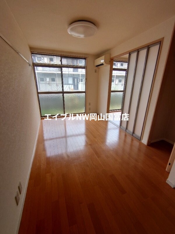 ヴィレッジ白菊の物件内観写真