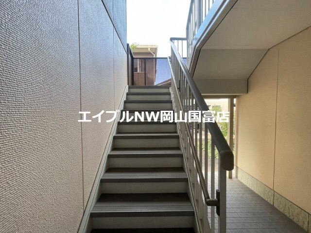 高島駅 徒歩14分 1階の物件外観写真