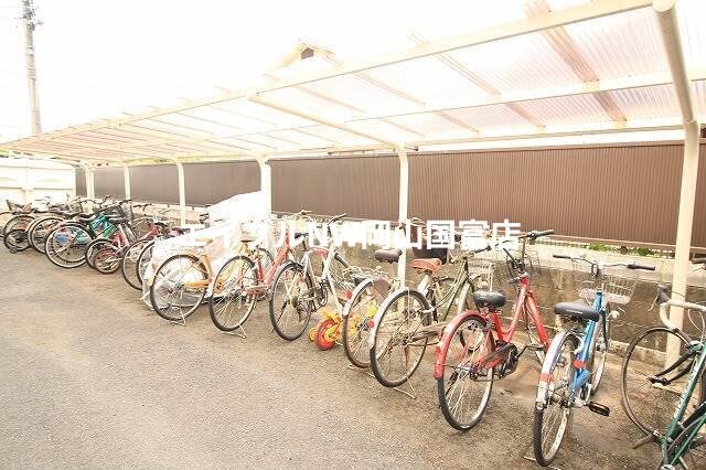 森下ビルの物件外観写真