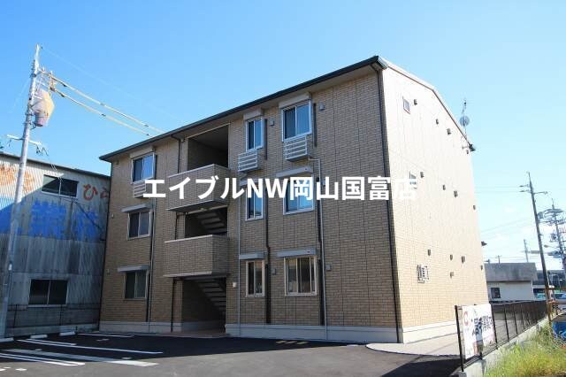 ゴールドウイング　B棟の物件外観写真