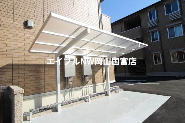 ゴールドウイング　B棟の物件外観写真