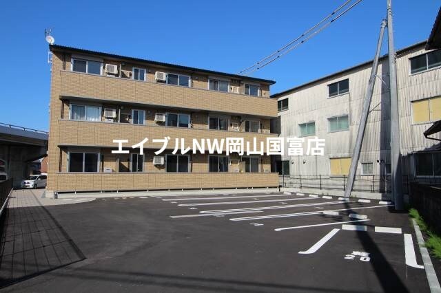 ゴールドウイング　B棟の物件外観写真