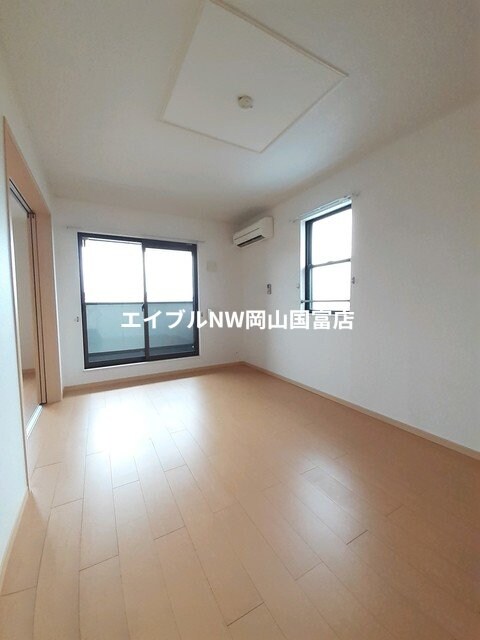 瀬戸駅 徒歩17分 2階の物件内観写真