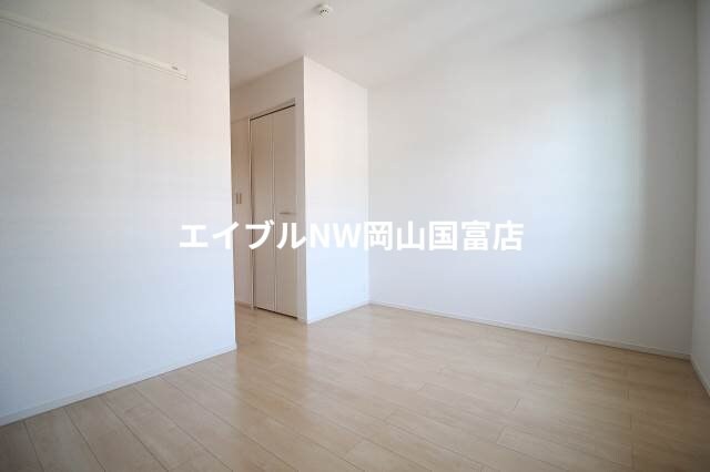 オフショアⅢの物件内観写真