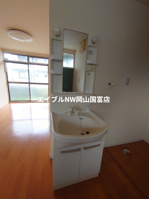 ヴィレッジ白菊の物件内観写真