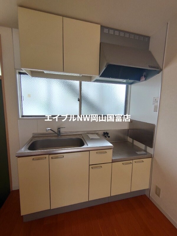 ヴィレッジ白菊の物件内観写真