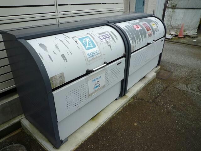 アネックス五福の物件外観写真