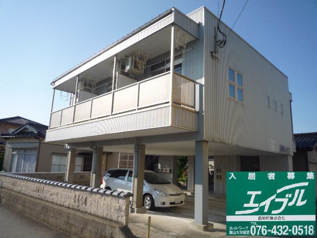 奥智ハイツの物件外観写真