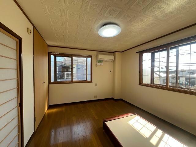 カレッジハウスの物件内観写真