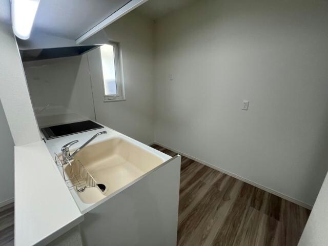 アクア五福6区の物件内観写真