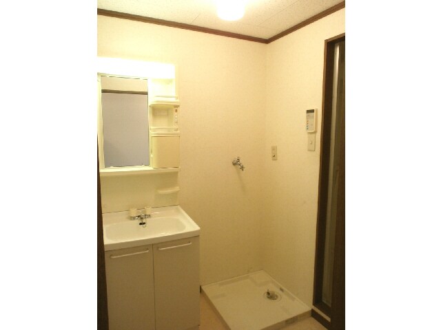 ロイヤルパレスの物件内観写真