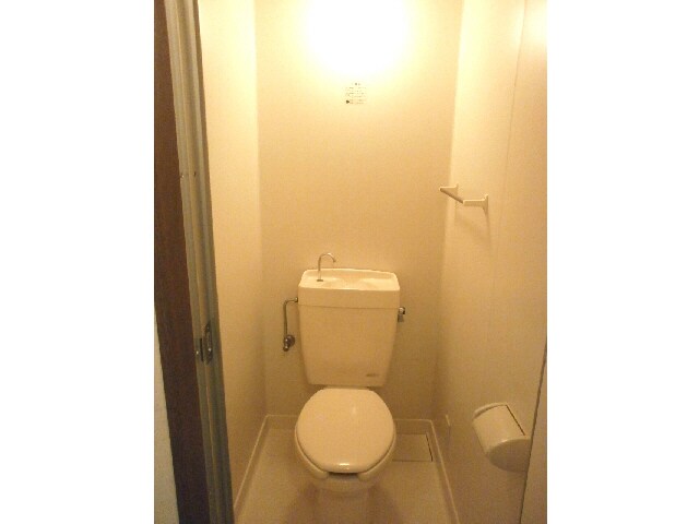 ロイヤルパレスの物件内観写真