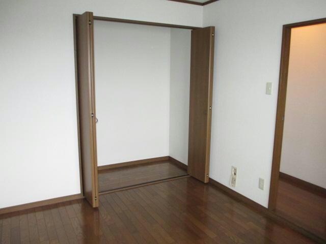 ロイヤルパレスの物件内観写真