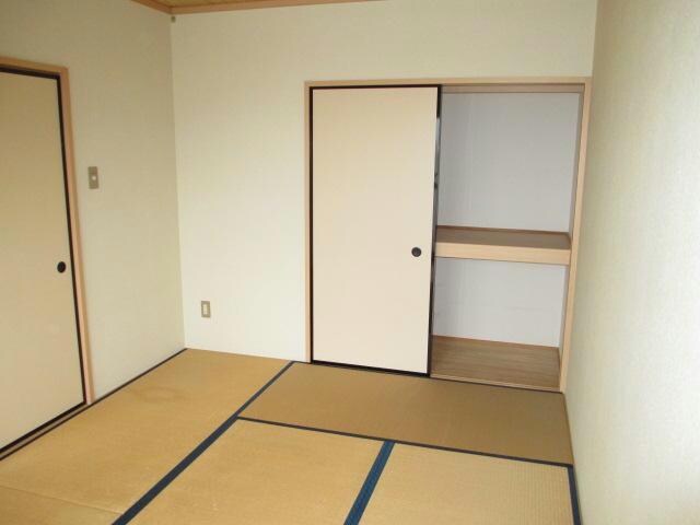 ロイヤルパレスの物件内観写真