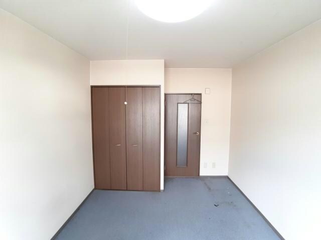 パストラール小脇の物件内観写真