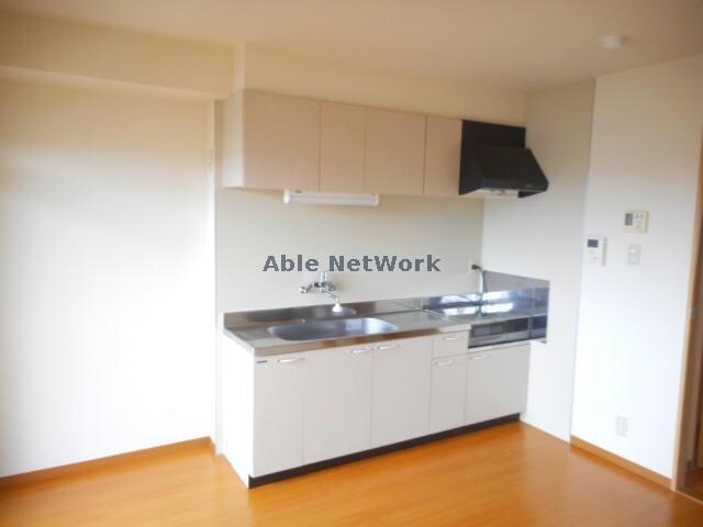 Chez-soi TATSUMI Ⅲ番館の物件内観写真