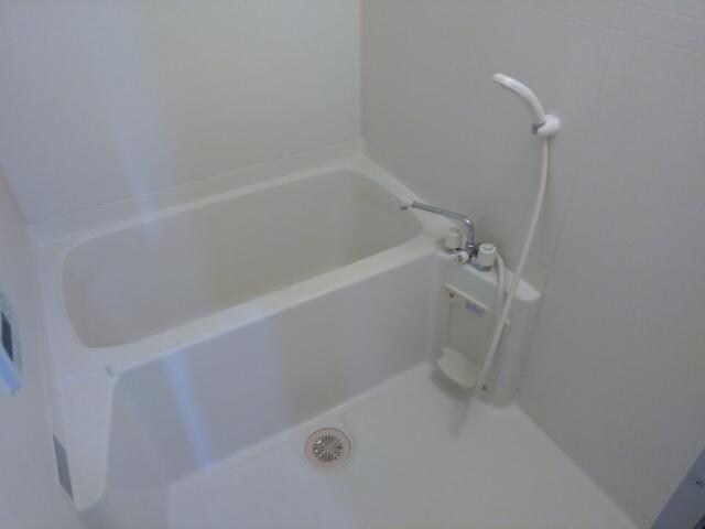 エルミナコート八日市の物件内観写真