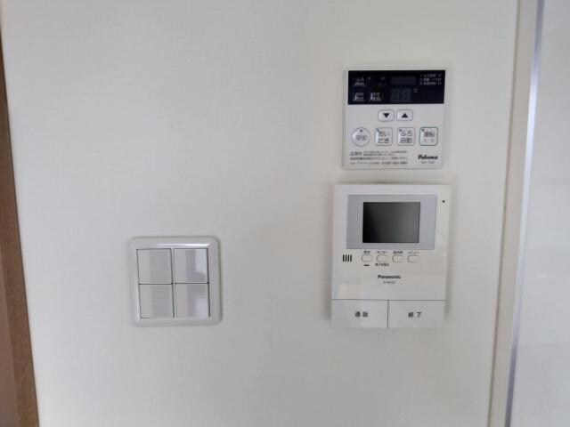 エルミナコート八日市の物件内観写真