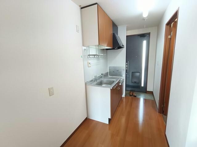 シャンラルジュの物件内観写真