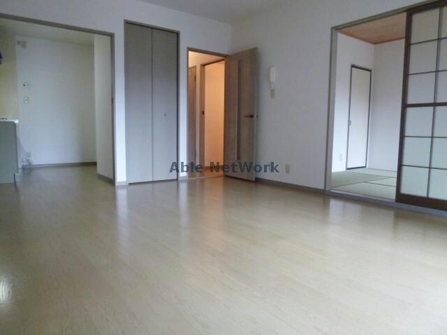 ハイカムール間瀬貝　Ｂの物件内観写真