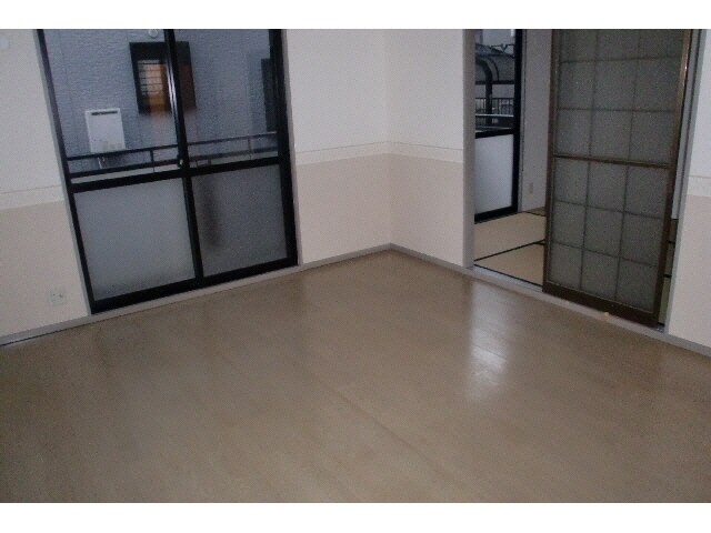 ハイカムール間瀬貝　Ｂの物件内観写真