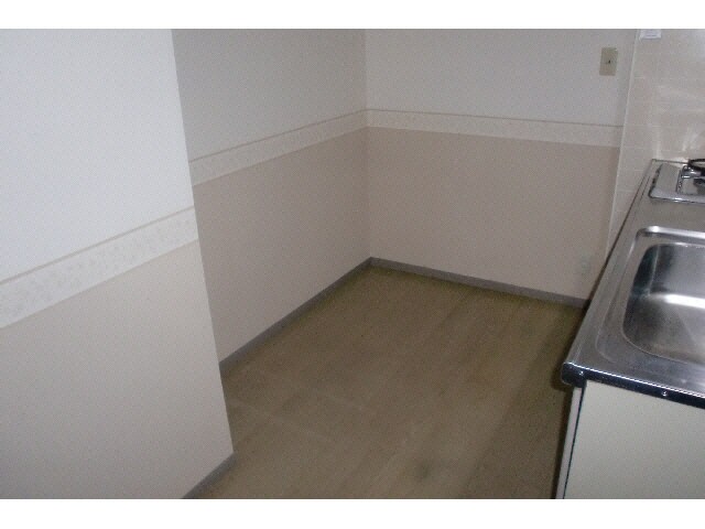 ハイカムール間瀬貝　Ｂの物件内観写真