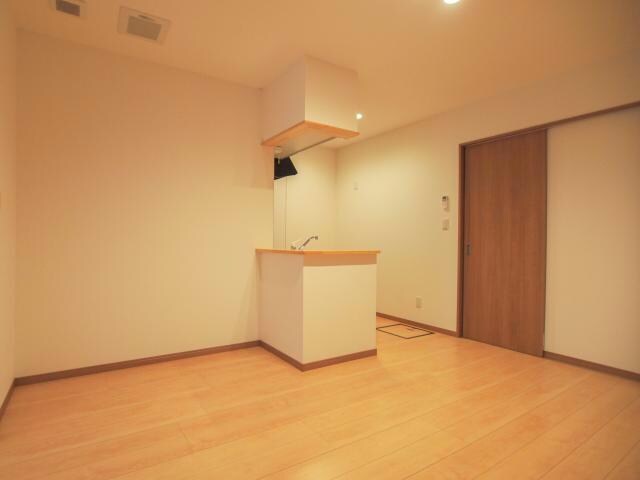 ロンドベル県央Cの物件内観写真