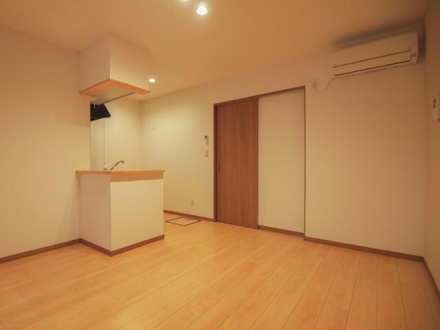 ロンドベル県央Cの物件内観写真