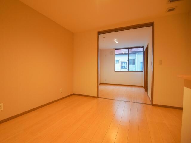 ロンドベル県央Cの物件内観写真