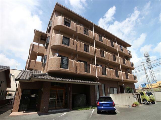 マイルーム花中の物件外観写真