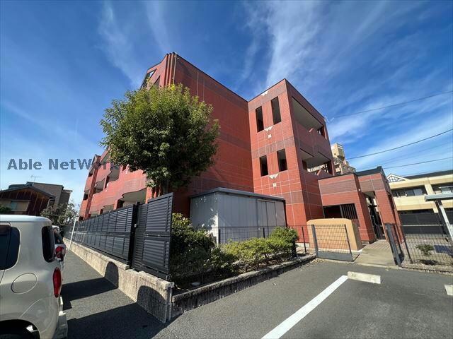 ロイヤルヒルズ上野の物件外観写真