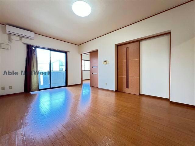 R.Courtの物件内観写真