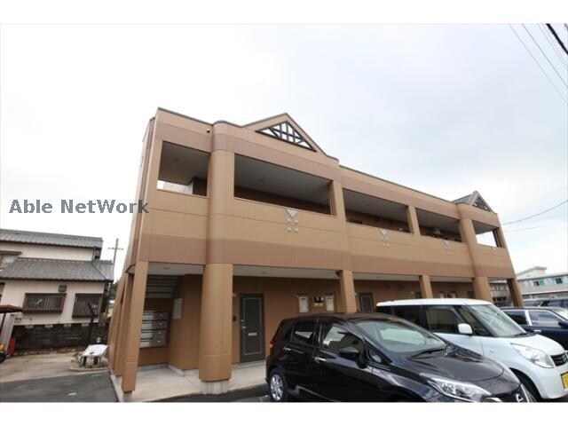 マキアージュの物件外観写真