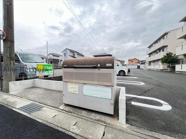 レジデンス芦原の物件外観写真