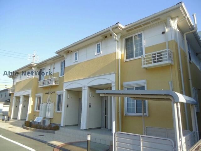 グランツの物件外観写真