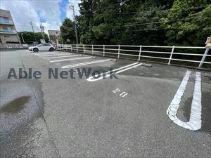 オリーブガーデンの物件外観写真