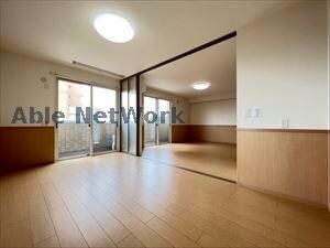 オリーブガーデンの物件内観写真