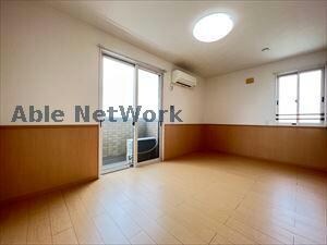 オリーブガーデンの物件内観写真